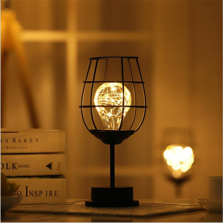 Metal Goblet Table Lamp